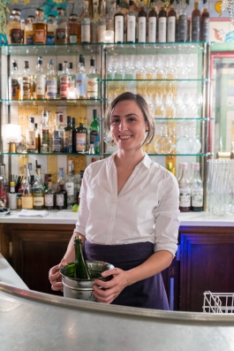 LE CLOW BAR. Paris © Photo by François Cavelier