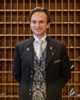 Le Bristol Hotel. Paris © Photo by François Cavelier