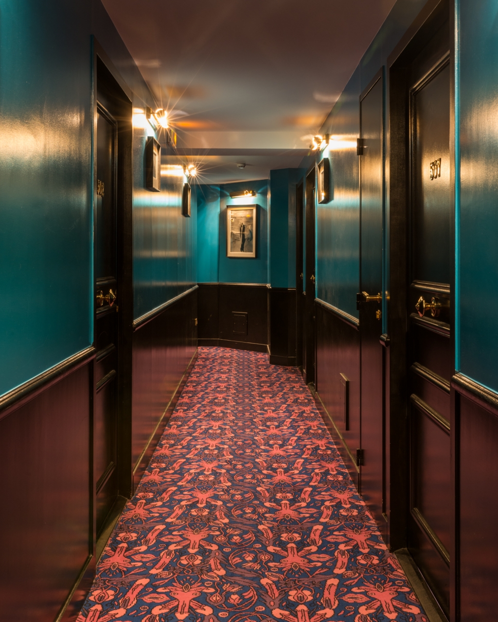 Hôtel Grand Amour 18 Rue De La Fidélité 75010 Paris FRANÇOIS CAVELIER — Grand Amour Hotel. Paris. MONOCLE - FRANÇOIS CAVELIER