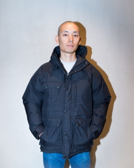 Woolrich Japan was co-founded with Japanese technical outdoor-wear experts Goldwin. Woolrich advertises itself as the oldest American outdoor clothing label