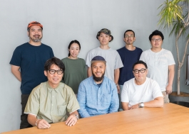 Woolrich Japan was co-founded with Japanese technical outdoor-wear experts Goldwin. Woolrich advertises itself as the oldest American outdoor clothing label