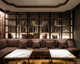 AUBE Nishitenma Kita-Ku Osaka Owned by chef Koji Azuma the scientist of neo-Chinese cuisine, AUBE, a luxury 6-seats counter. Photos by Francois Cavelier 