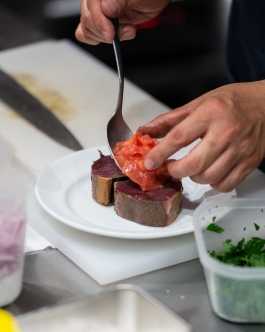 FALÒ Daikanyama Tokyo A lava-cave Italian-inspired Izakaya hidden away in the subsoil of a concrete building in the voguish Daikanyama sector. Francois Cavelier