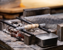 FALÒ Daikanyama Tokyo A lava-cave Italian-inspired Izakaya hidden away in the subsoil of a concrete building in the voguish Daikanyama sector. Francois Cavelier